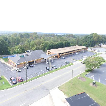 Quality Inn South Boston - Danville East Extérieur photo