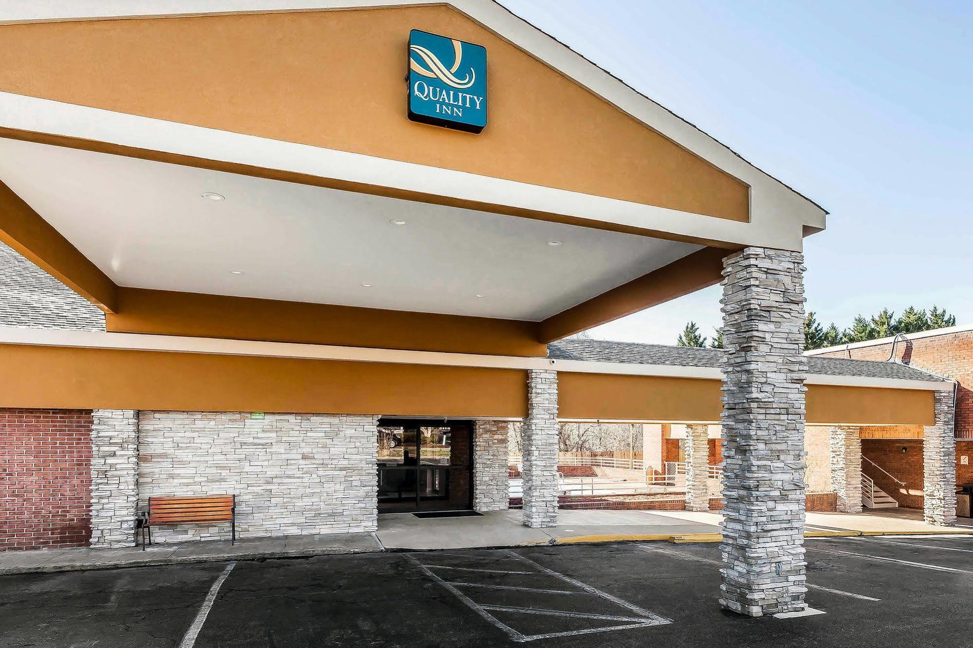 Quality Inn South Boston - Danville East Extérieur photo