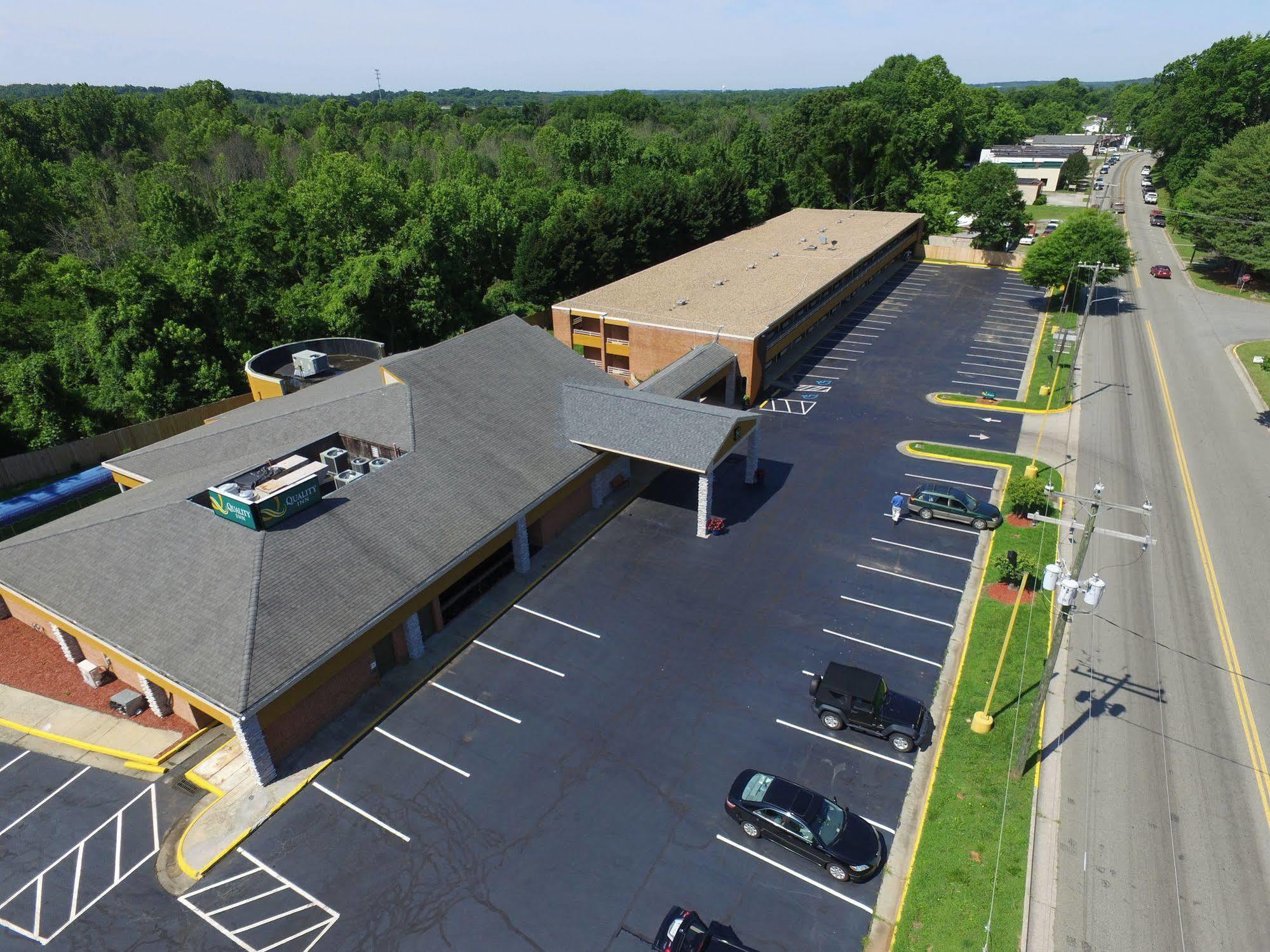 Quality Inn South Boston - Danville East Extérieur photo