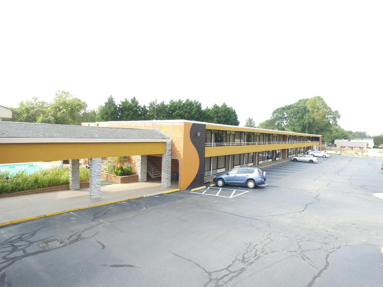 Quality Inn South Boston - Danville East Extérieur photo
